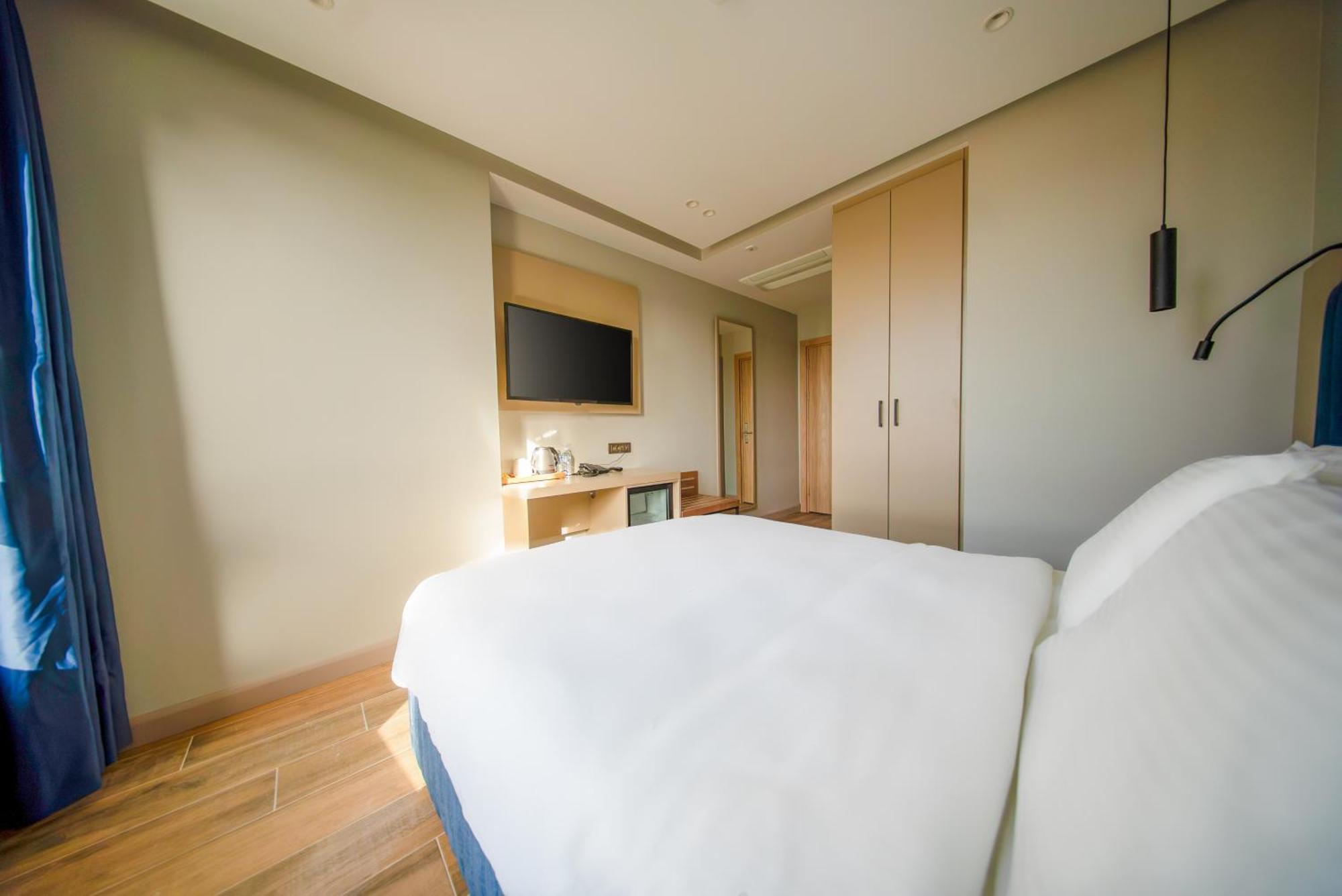 איסטמבול The Palm Bosphorus Hotel מראה חיצוני תמונה