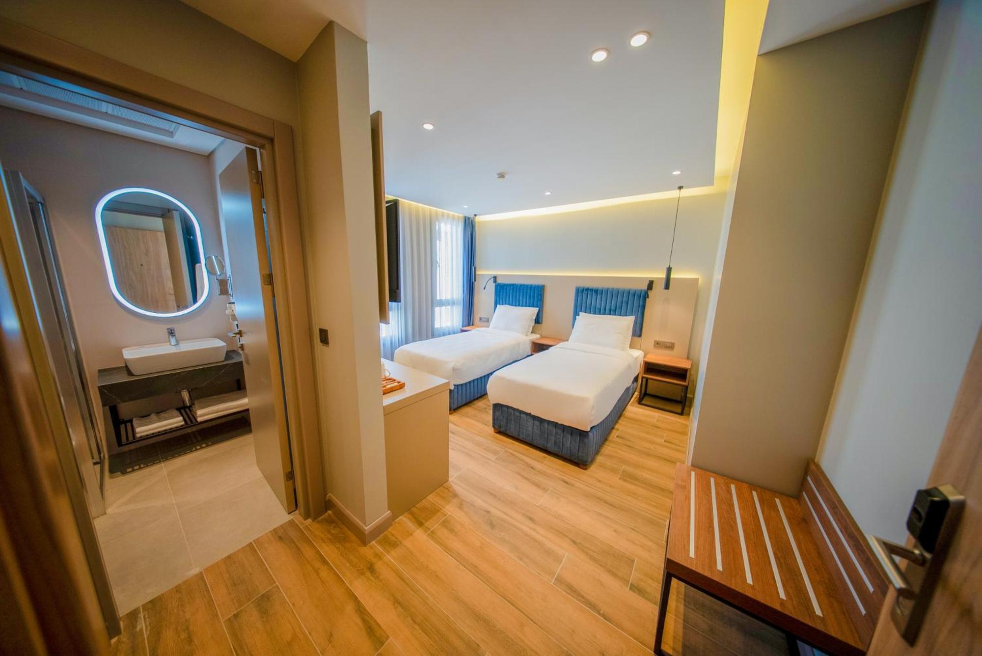 איסטמבול The Palm Bosphorus Hotel מראה חיצוני תמונה